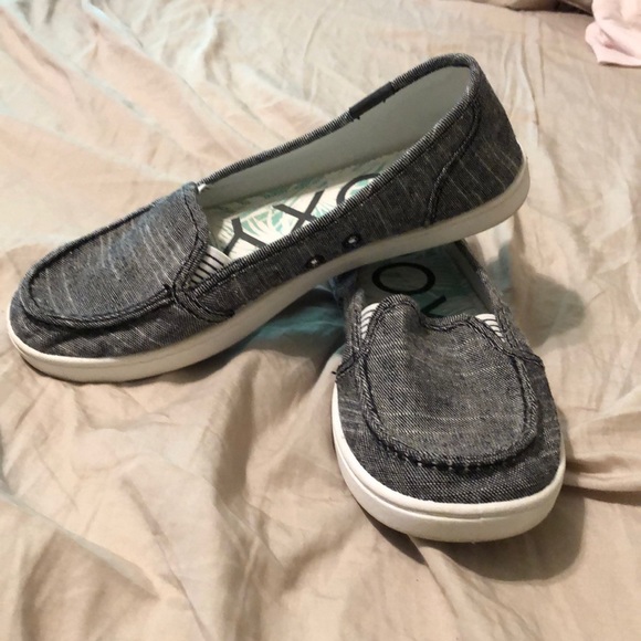 Roxy canvas slip-ones - Picture 3 of 3